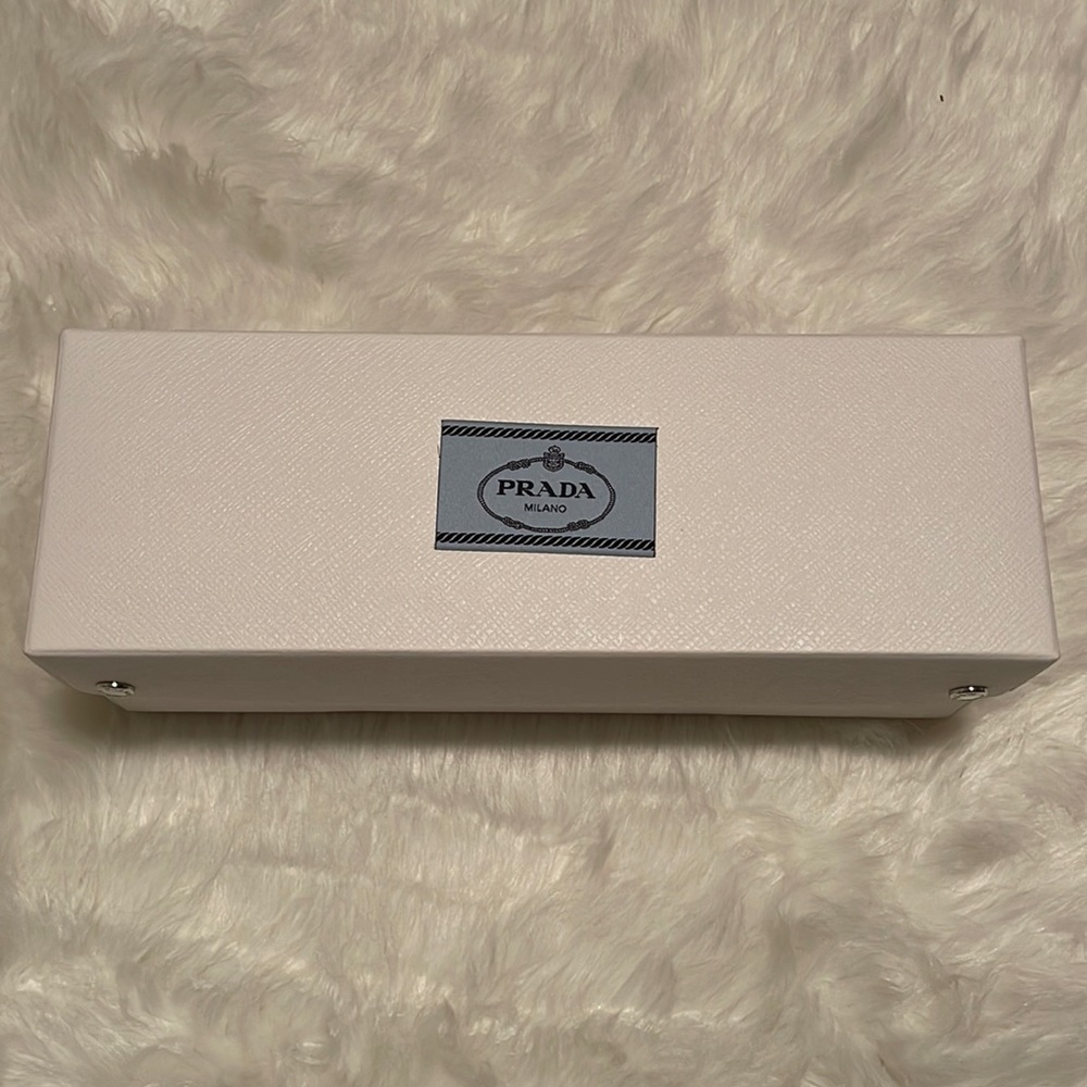 Prada box